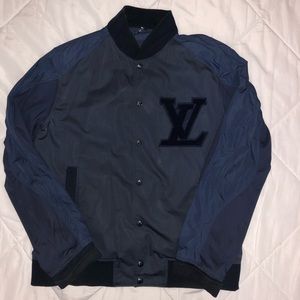 Authentic LV jacket size M navy blue